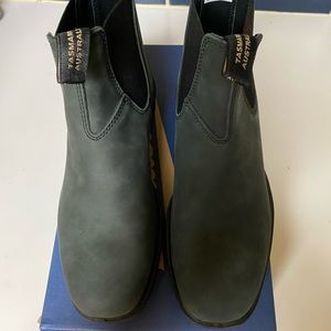 Brand New Blundstone